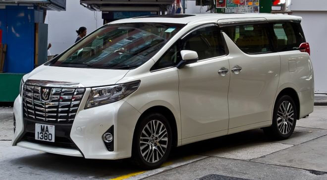 авто Toyota Alphard
